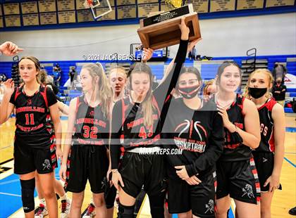 Thumbnail 3 in Fort Thomas vs. Mogollon  (AIA 1A Trophy Ceremony) photogallery.