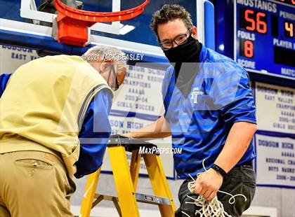 Thumbnail 3 in Fort Thomas vs. Mogollon  (AIA 1A Trophy Ceremony) photogallery.