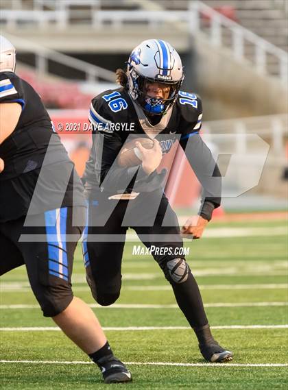 Thumbnail 3 in Stansbury vs. Lehi (UHSAA 5A Semifinal) photogallery.