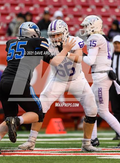 Thumbnail 3 in Stansbury vs. Lehi (UHSAA 5A Semifinal) photogallery.