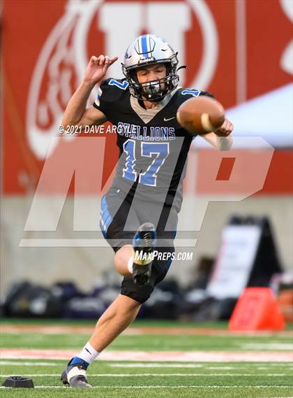 Thumbnail 2 in Stansbury vs. Lehi (UHSAA 5A Semifinal) photogallery.