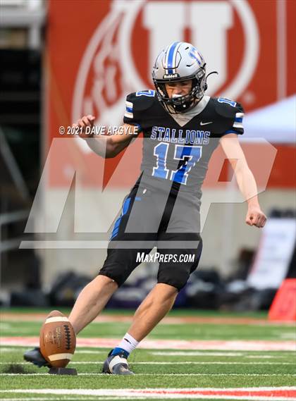 Thumbnail 1 in Stansbury vs. Lehi (UHSAA 5A Semifinal) photogallery.