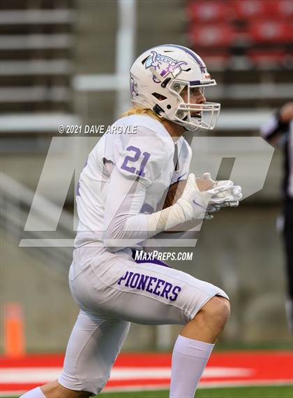 Thumbnail 2 in Stansbury vs. Lehi (UHSAA 5A Semifinal) photogallery.