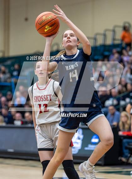 Thumbnail 3 in Syosset vs Plainview-Old Bethpage JFK (NYSPHSAA Section VIII Class AAA Championship) photogallery.