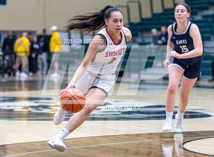 Thumbnail 2 in Syosset vs Plainview-Old Bethpage JFK (NYSPHSAA Section VIII Class AAA Championship) photogallery.