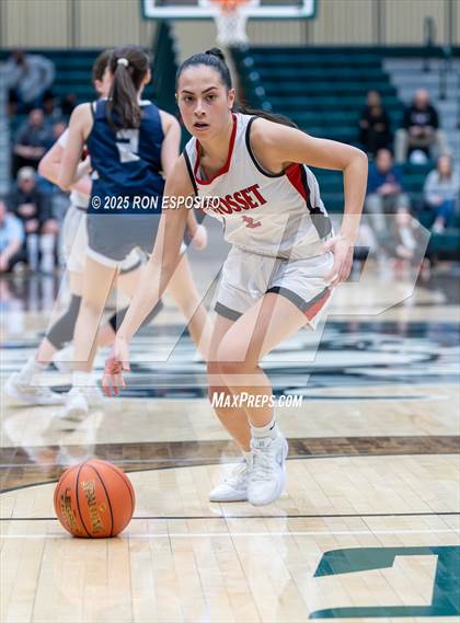 Thumbnail 1 in Syosset vs Plainview-Old Bethpage JFK (NYSPHSAA Section VIII Class AAA Championship) photogallery.