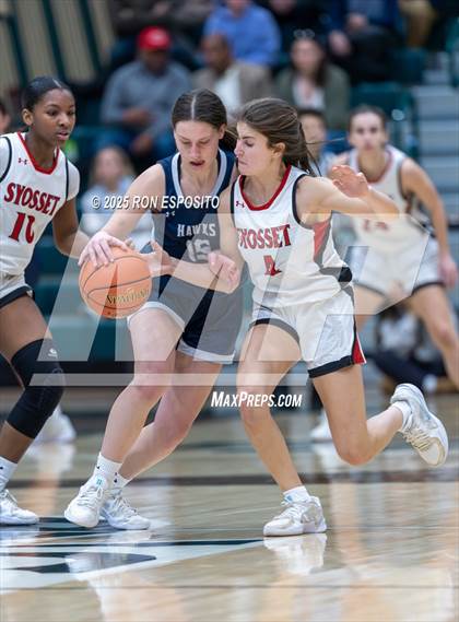 Thumbnail 3 in Syosset vs Plainview-Old Bethpage JFK (NYSPHSAA Section VIII Class AAA Championship) photogallery.