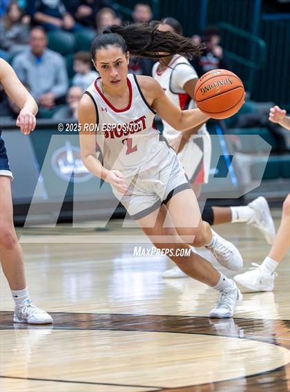 Thumbnail 1 in Syosset vs Plainview-Old Bethpage JFK (NYSPHSAA Section VIII Class AAA Championship) photogallery.