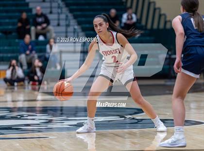 Thumbnail 3 in Syosset vs Plainview-Old Bethpage JFK (NYSPHSAA Section VIII Class AAA Championship) photogallery.