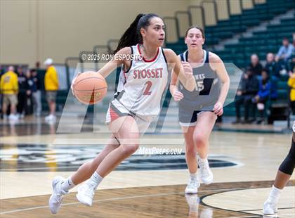 Thumbnail 1 in Syosset vs Plainview-Old Bethpage JFK (NYSPHSAA Section VIII Class AAA Championship) photogallery.