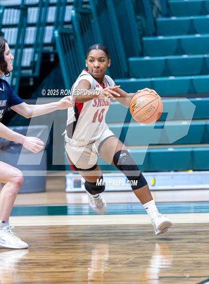 Thumbnail 2 in Syosset vs Plainview-Old Bethpage JFK (NYSPHSAA Section VIII Class AAA Championship) photogallery.