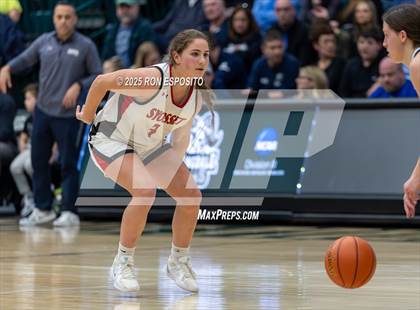 Thumbnail 2 in Syosset vs Plainview-Old Bethpage JFK (NYSPHSAA Section VIII Class AAA Championship) photogallery.