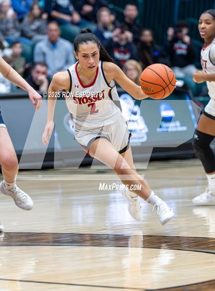 Thumbnail 2 in Syosset vs Plainview-Old Bethpage JFK (NYSPHSAA Section VIII Class AAA Championship) photogallery.