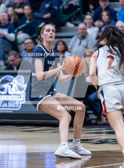 Thumbnail 1 in Syosset vs Plainview-Old Bethpage JFK (NYSPHSAA Section VIII Class AAA Championship) photogallery.