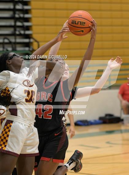 Thumbnail 3 in George Rogers Clark vs Christ the King (Nike Tournament of Champions) photogallery.