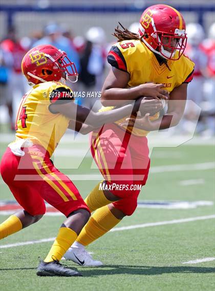 Thumbnail 1 in Zachary vs. Deerfield Beach (Battle on the Border) photogallery.