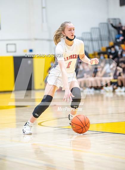 Thumbnail 3 in Hornell vs Newark (NYSPHAA Section 5 Class B1 Semifinal Playoff) photogallery.