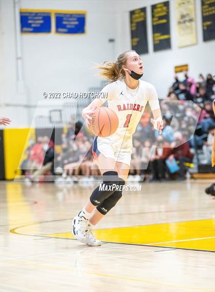 Thumbnail 2 in Hornell vs Newark (NYSPHAA Section 5 Class B1 Semifinal Playoff) photogallery.