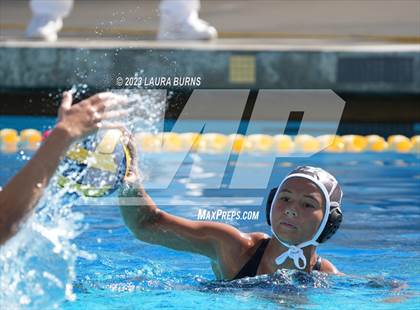 Thumbnail 2 in Saint Francis vs Clovis West (St. Francis Invitational) photogallery.