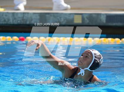 Thumbnail 3 in Saint Francis vs Clovis West (St. Francis Invitational) photogallery.