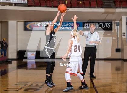 Thumbnail 1 in Quanah vs. Petrolia (Fantasy of Lights) photogallery.