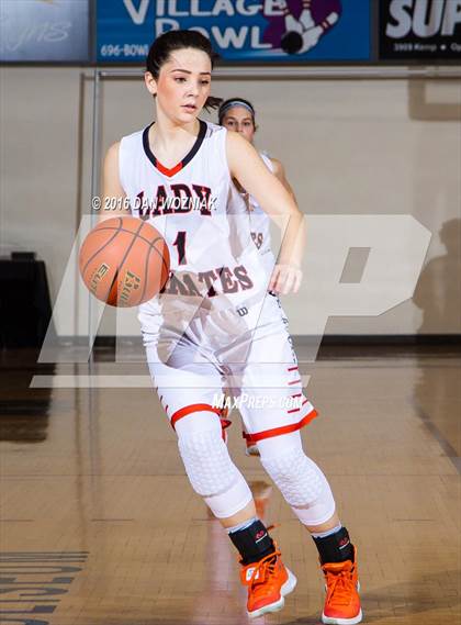 Thumbnail 3 in Quanah vs. Petrolia (Fantasy of Lights) photogallery.
