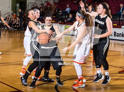 Thumbnail 3 in Quanah vs. Petrolia (Fantasy of Lights) photogallery.