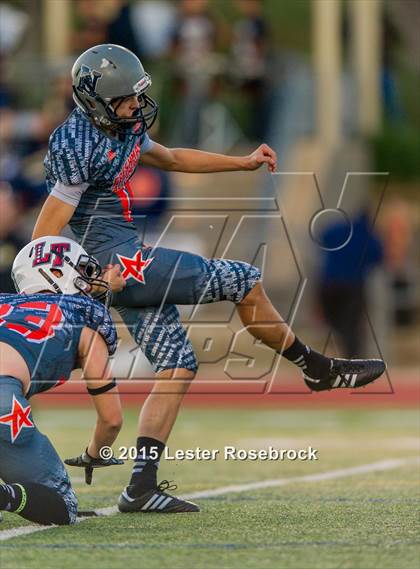 Thumbnail 2 in Freshman All American Bowl photogallery.