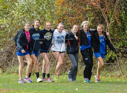 Thumbnail 2 in CIAC Cross Country Championships (Girls Open) photogallery.