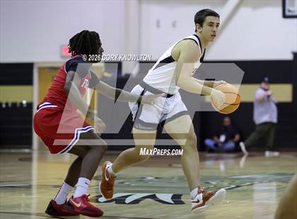 Thumbnail 3 in Freedom @ Draughn photogallery.