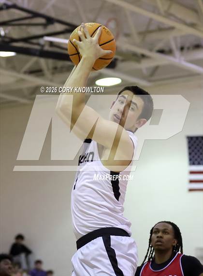 Thumbnail 3 in Freedom @ Draughn photogallery.