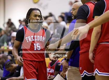 Thumbnail 2 in Freedom @ Draughn photogallery.