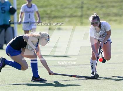Thumbnail 3 in Staples vs. Darien (CIAC Class L Final) photogallery.