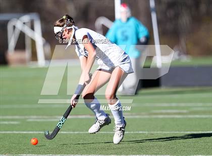 Thumbnail 1 in Staples vs. Darien (CIAC Class L Final) photogallery.