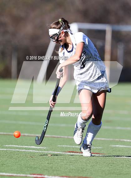 Thumbnail 3 in Staples vs. Darien (CIAC Class L Final) photogallery.