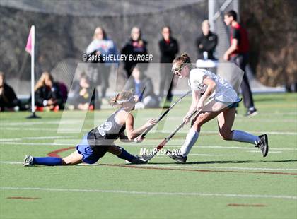 Thumbnail 3 in Staples vs. Darien (CIAC Class L Final) photogallery.