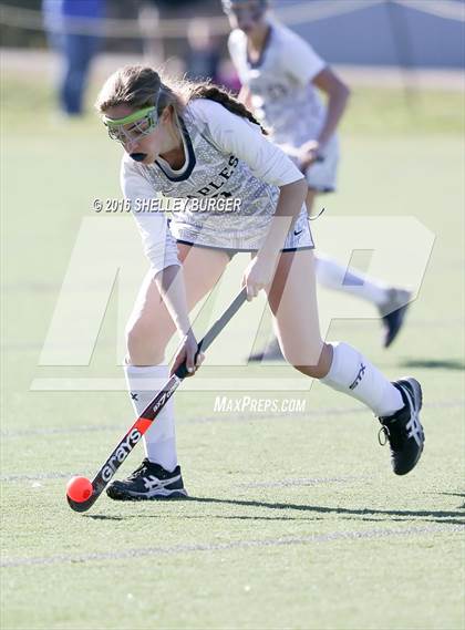 Thumbnail 3 in Staples vs. Darien (CIAC Class L Final) photogallery.