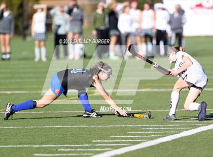 Thumbnail 2 in Staples vs. Darien (CIAC Class L Final) photogallery.