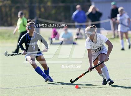 Thumbnail 2 in Staples vs. Darien (CIAC Class L Final) photogallery.