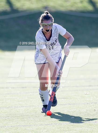 Thumbnail 2 in Staples vs. Darien (CIAC Class L Final) photogallery.