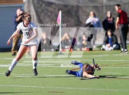 Thumbnail 2 in Staples vs. Darien (CIAC Class L Final) photogallery.