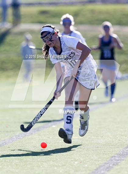 Thumbnail 2 in Staples vs. Darien (CIAC Class L Final) photogallery.