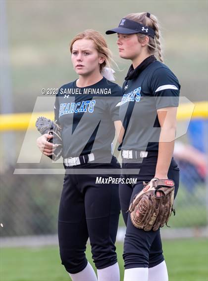 Thumbnail 1 in Kearney vs. Elkhorn photogallery.