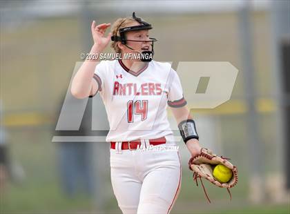 Thumbnail 1 in Kearney vs. Elkhorn photogallery.