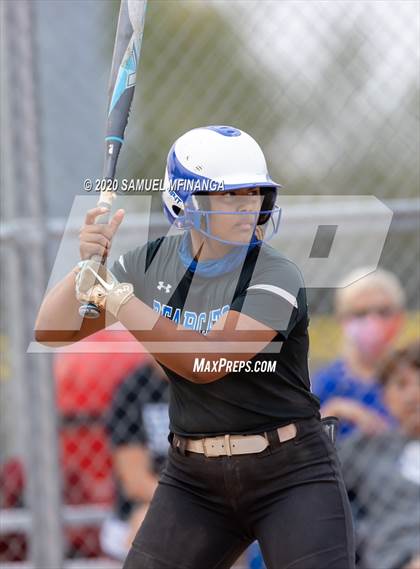 Thumbnail 3 in Kearney vs. Elkhorn photogallery.