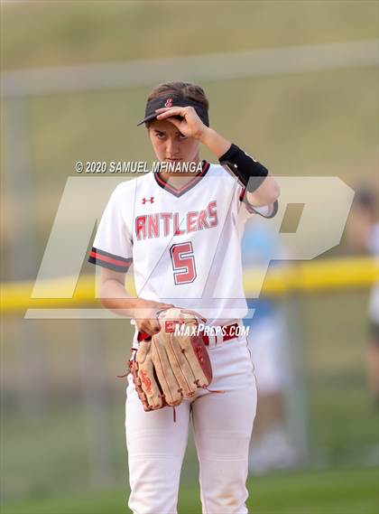 Thumbnail 3 in Kearney vs. Elkhorn photogallery.