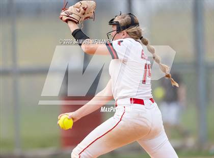 Thumbnail 1 in Kearney vs. Elkhorn photogallery.
