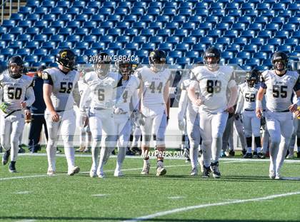 Thumbnail 2 in St. Mary's vs. East Bridgewater (MIAA Division 3A Final) photogallery.