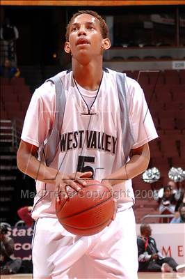 Thumbnail 3 in Perris vs. West Valley (CIF SS DIIIAA Final) photogallery.