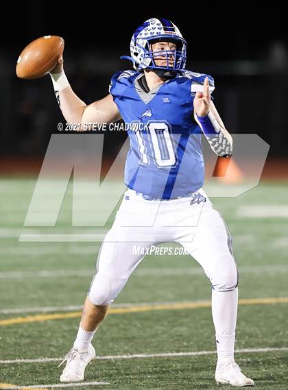Thumbnail 2 in Yuma Catholic vs Snowflake @ Campo Verde (AIA 3A Final) photogallery.